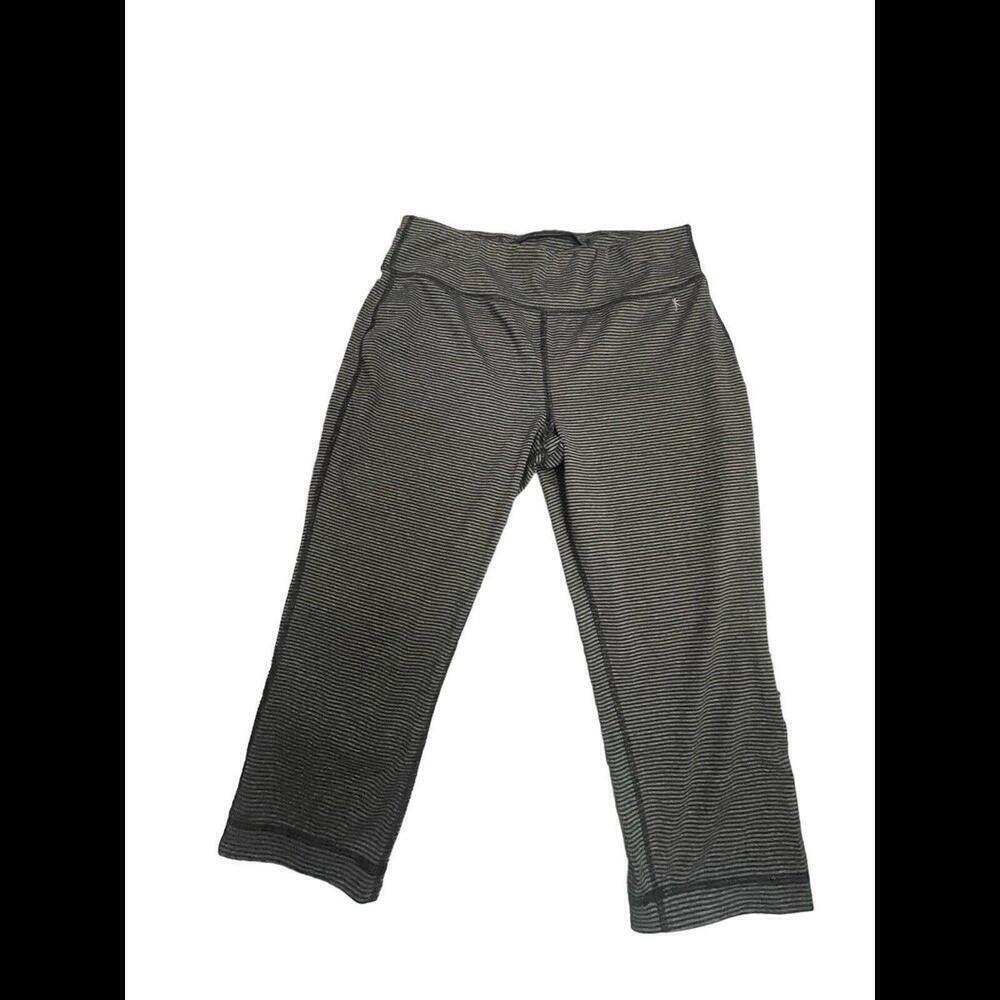 Black and gray danskin Now leggings med